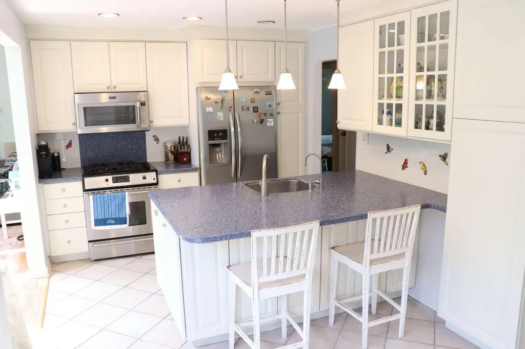 35 Morris Drive New Hyde Park NY 11040