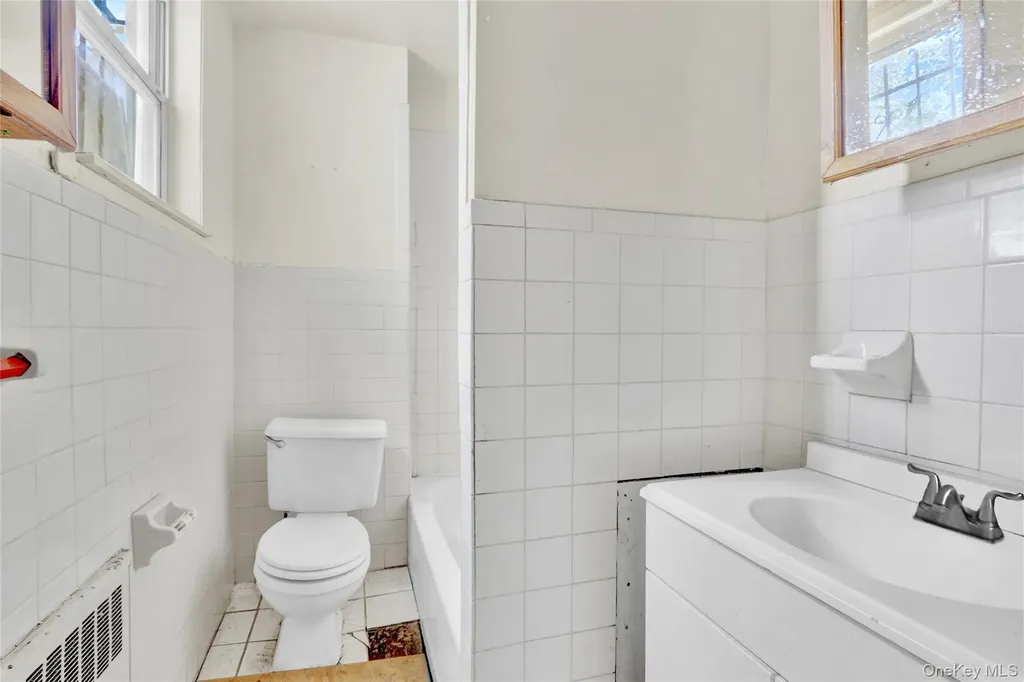 8 Van Siclen Avenue Brooklyn NY 11207