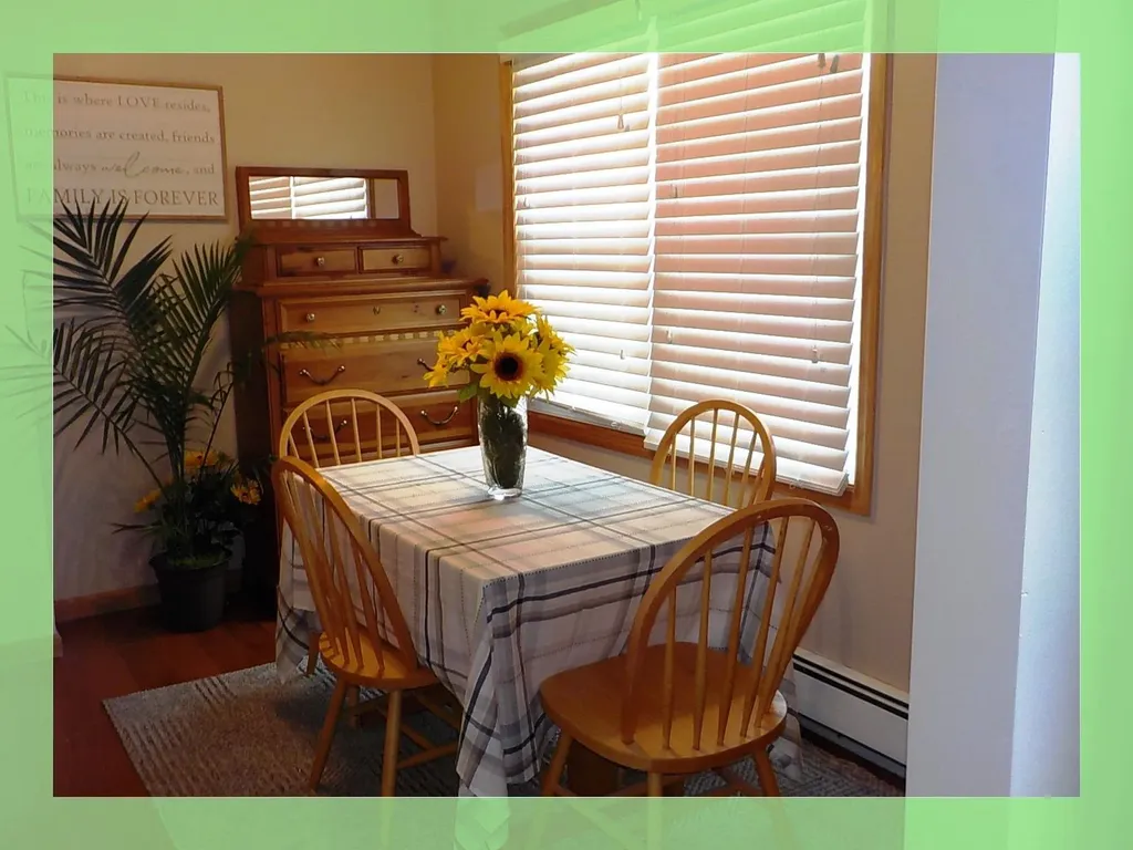 40 Roosevelt Avenue Islip NY 11751
