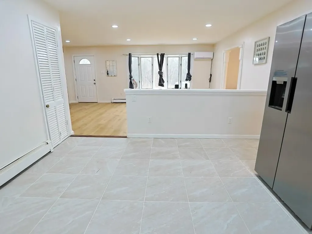 1037 Ridgebury Road New Hampton NY 10958