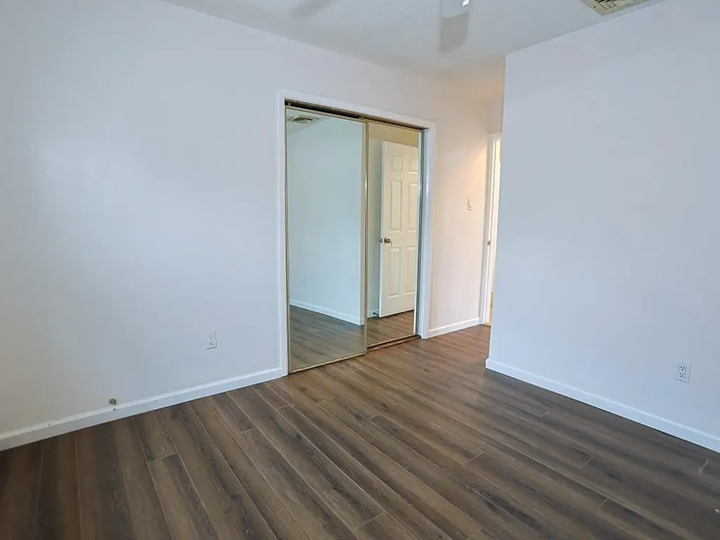 1037 Ridgebury Road New Hampton NY 10958
