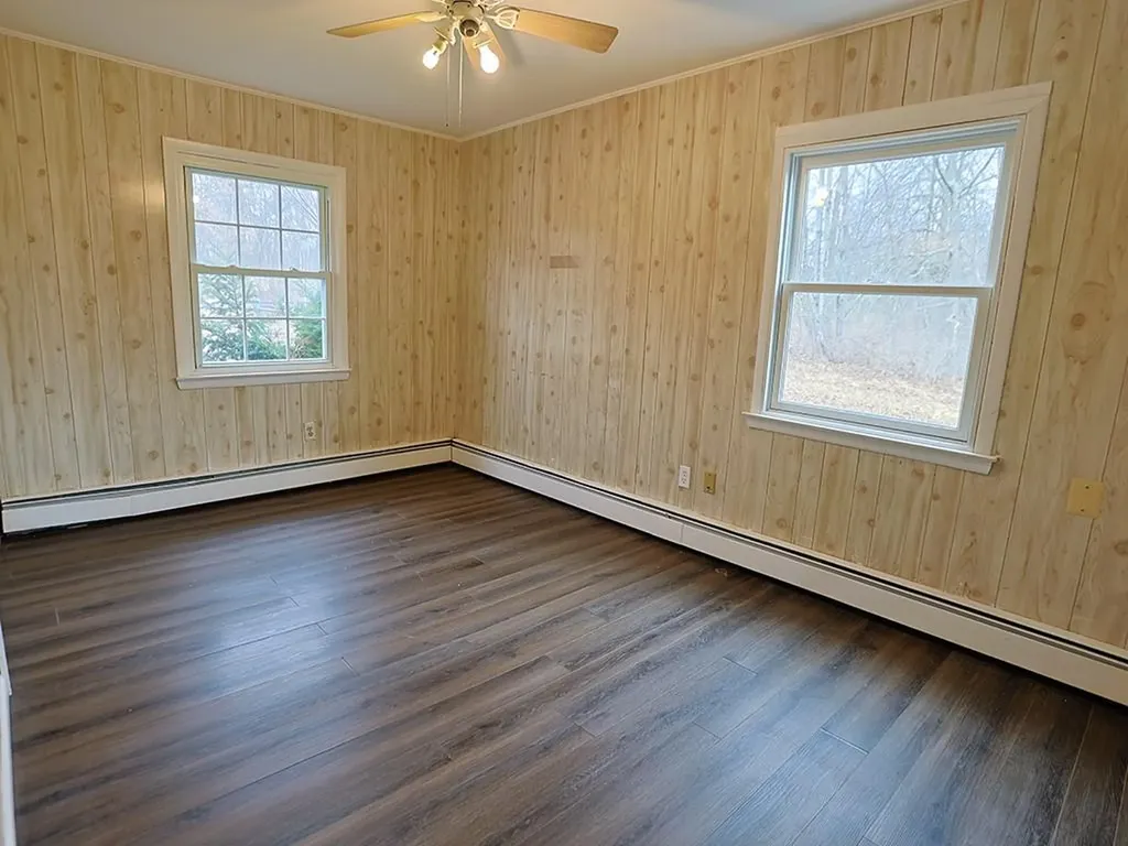 1037 Ridgebury Road New Hampton NY 10958