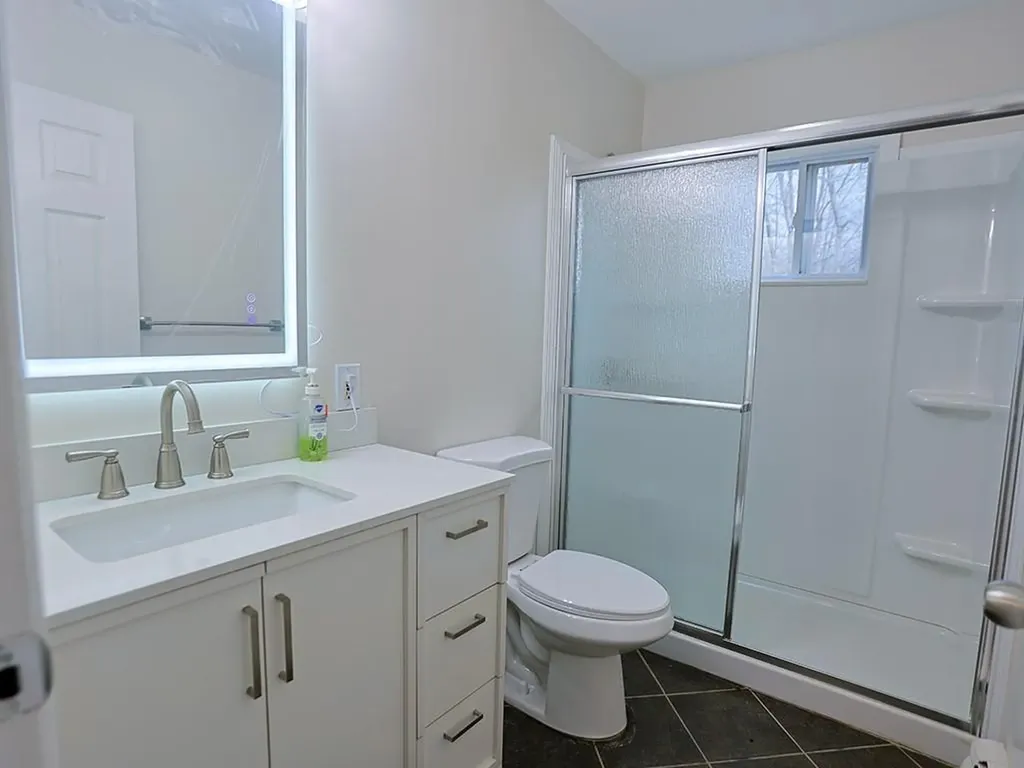 1037 Ridgebury Road New Hampton NY 10958