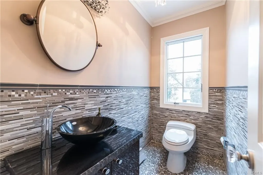 1 Elizabeth Road New Rochelle NY 10804
