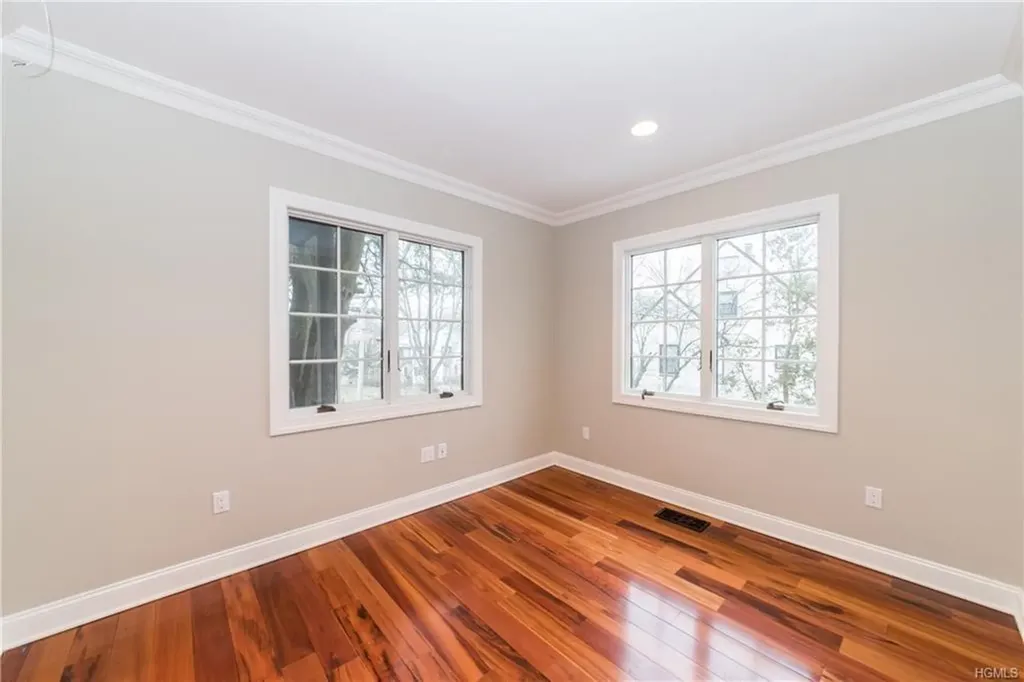 1 Elizabeth Road New Rochelle NY 10804