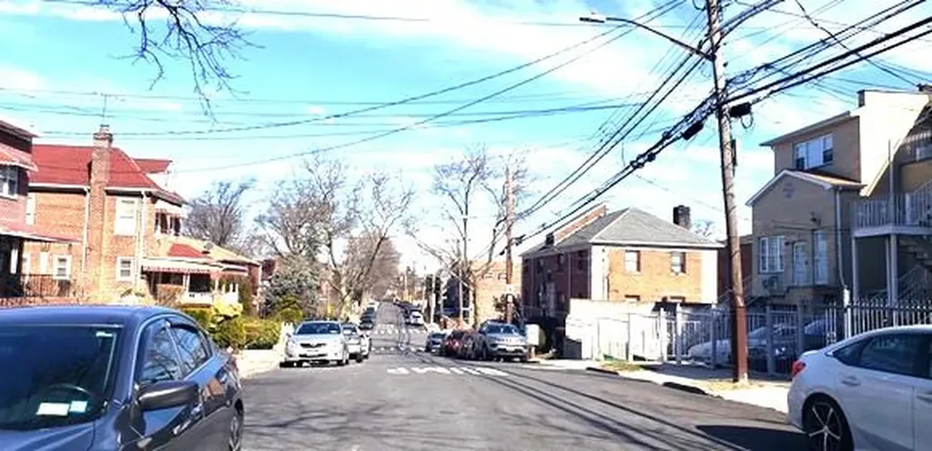 4073 Monticello Avenue Bronx NY 10466