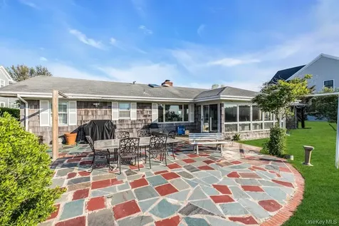 2100 Sound Drive Greenport NY 11944