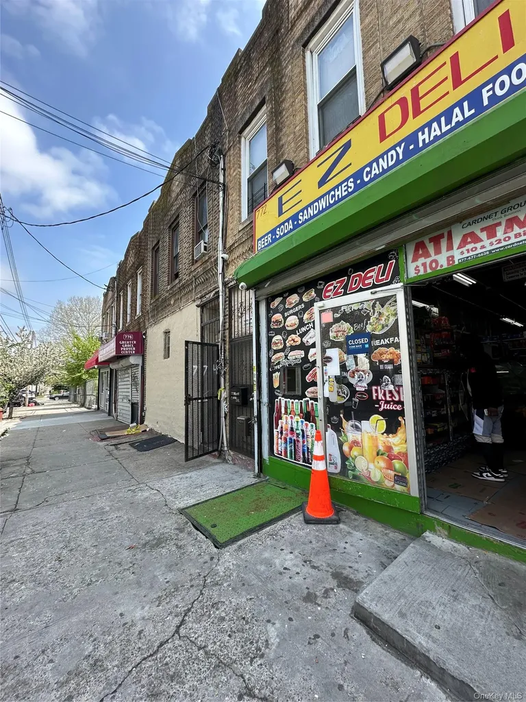 Brooklyn NY 11207