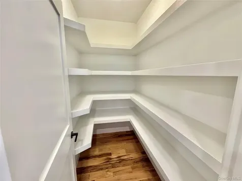 122 Dayton Avenue Manorville NY 11949