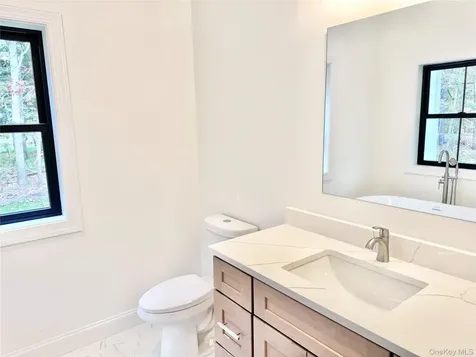 122 Dayton Avenue Manorville NY 11949