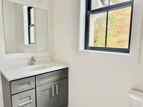 122 Dayton Avenue Manorville NY 11949