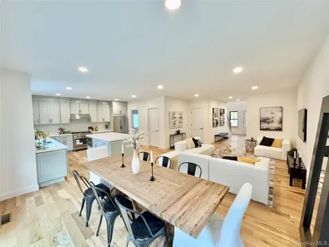 122 Dayton Avenue Manorville NY 11949