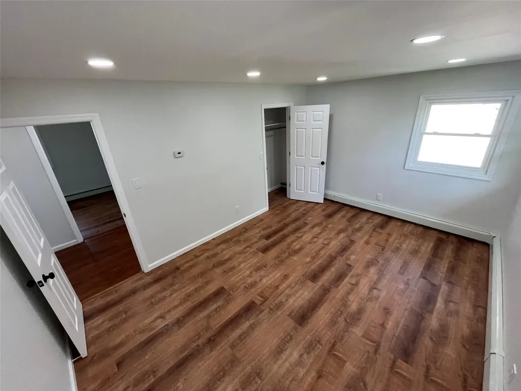 10 Johnson Street Commack NY 11725