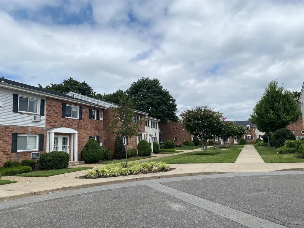 540 Dawson Lane Jericho NY 11753