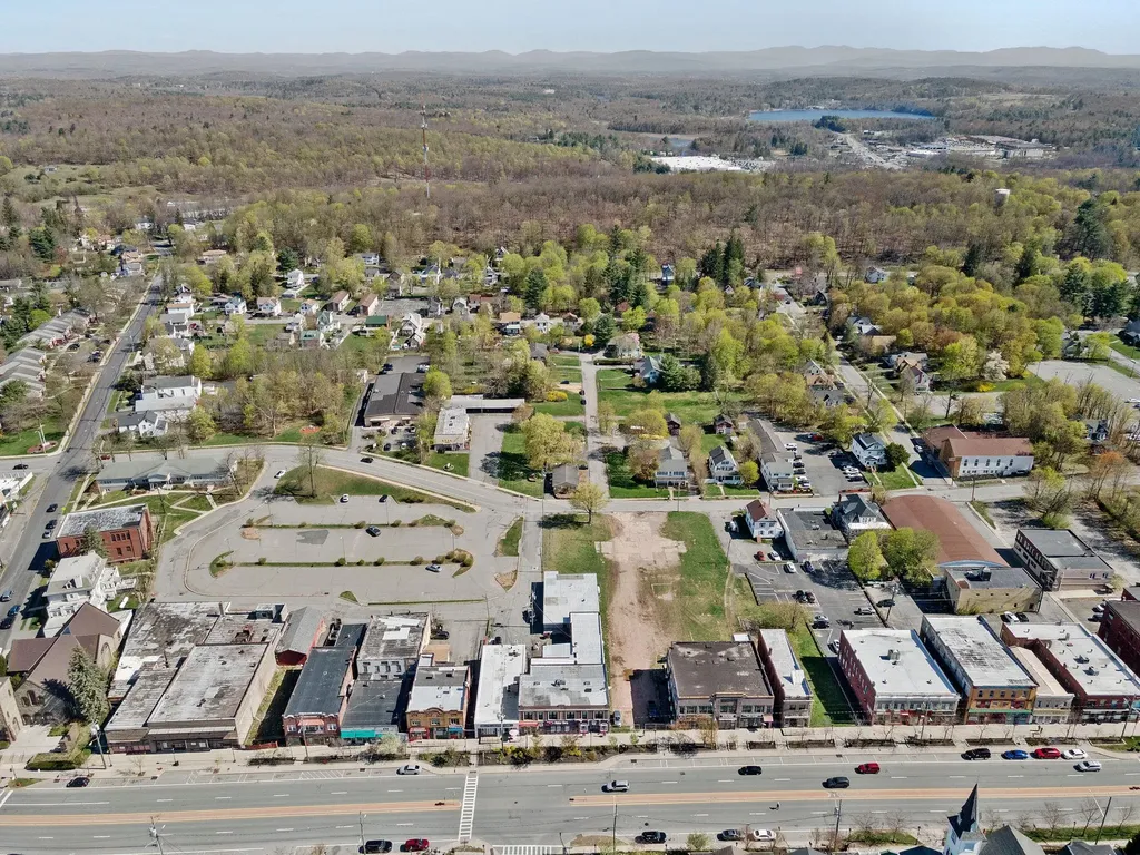 456 Broadway Monticello NY 12701