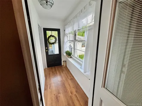 49 N Chestnut Street Beacon NY 12508