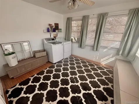 49 N Chestnut Street Beacon NY 12508