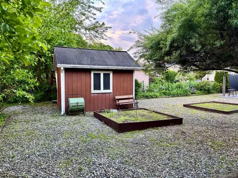 49 N Chestnut Street Beacon NY 12508