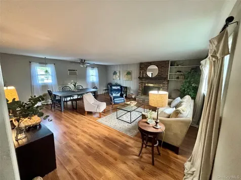 49 N Chestnut Street Beacon NY 12508