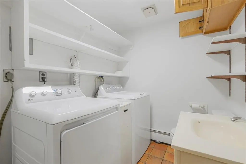 3247 Albany Post Road Buchanan NY 10511