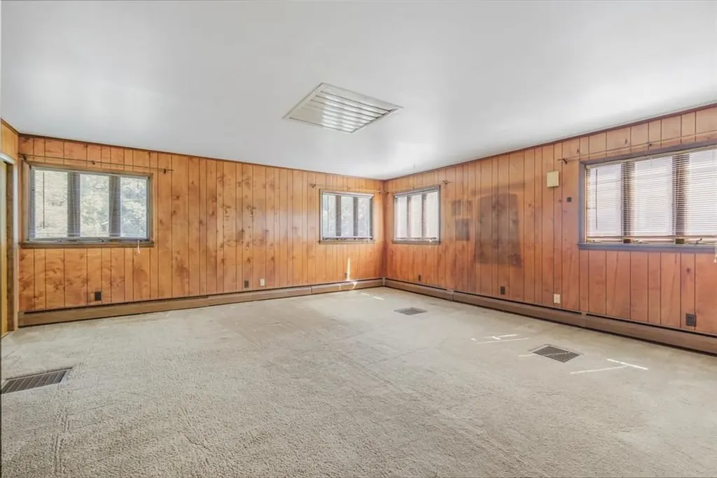 3247 Albany Post Road Buchanan NY 10511