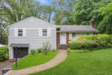269 Woodlands Avenue White Plains NY 10607