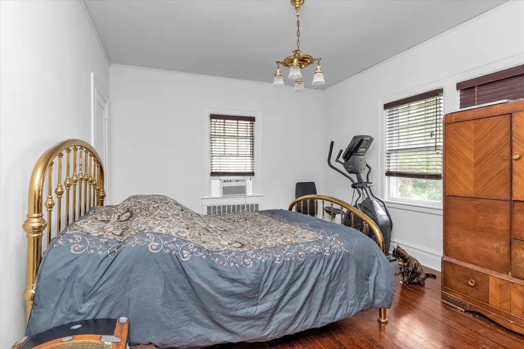 129 Woodmere Boulevard Woodmere NY 11598