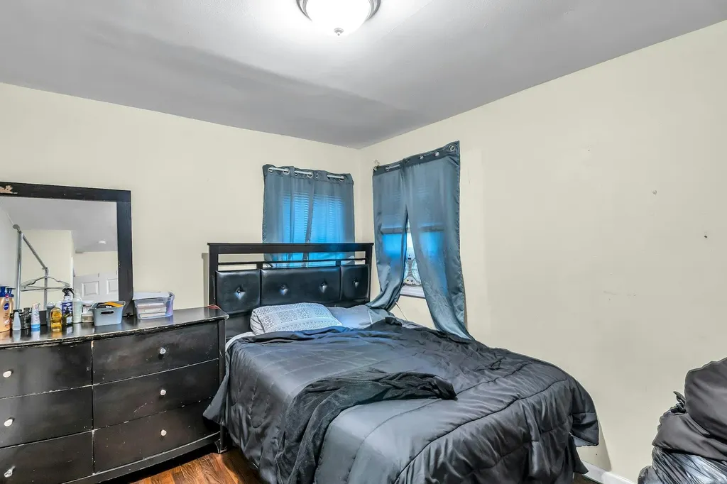 625 Scherger Avenue East Patchogue NY 11772
