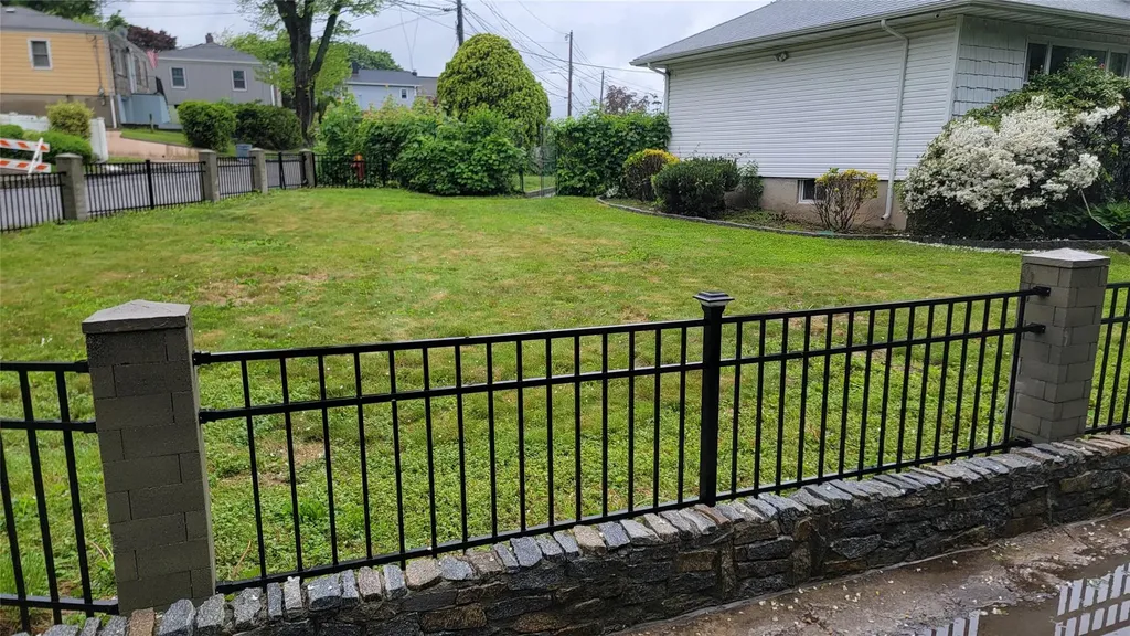 1 Cheshire Lane Yonkers NY 10710