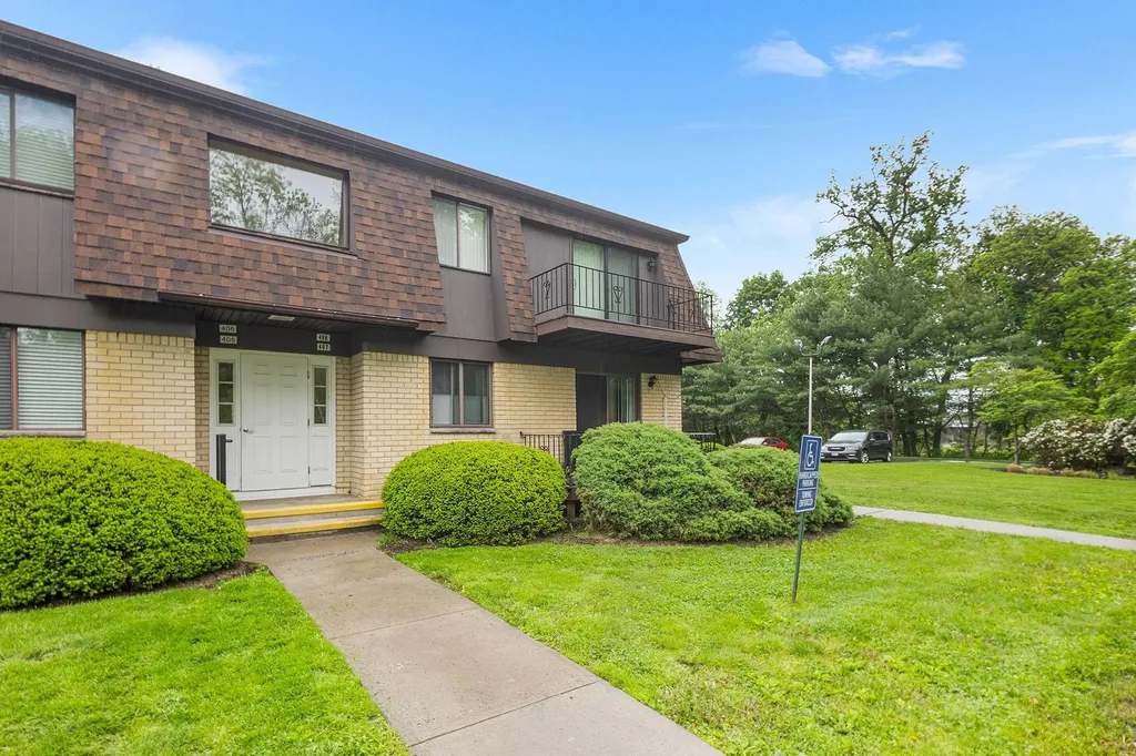 408 Cherry Hill Drive Poughkeepsie NY 12603