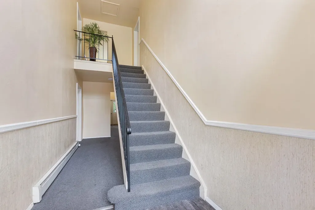408 Cherry Hill Drive Poughkeepsie NY 12603