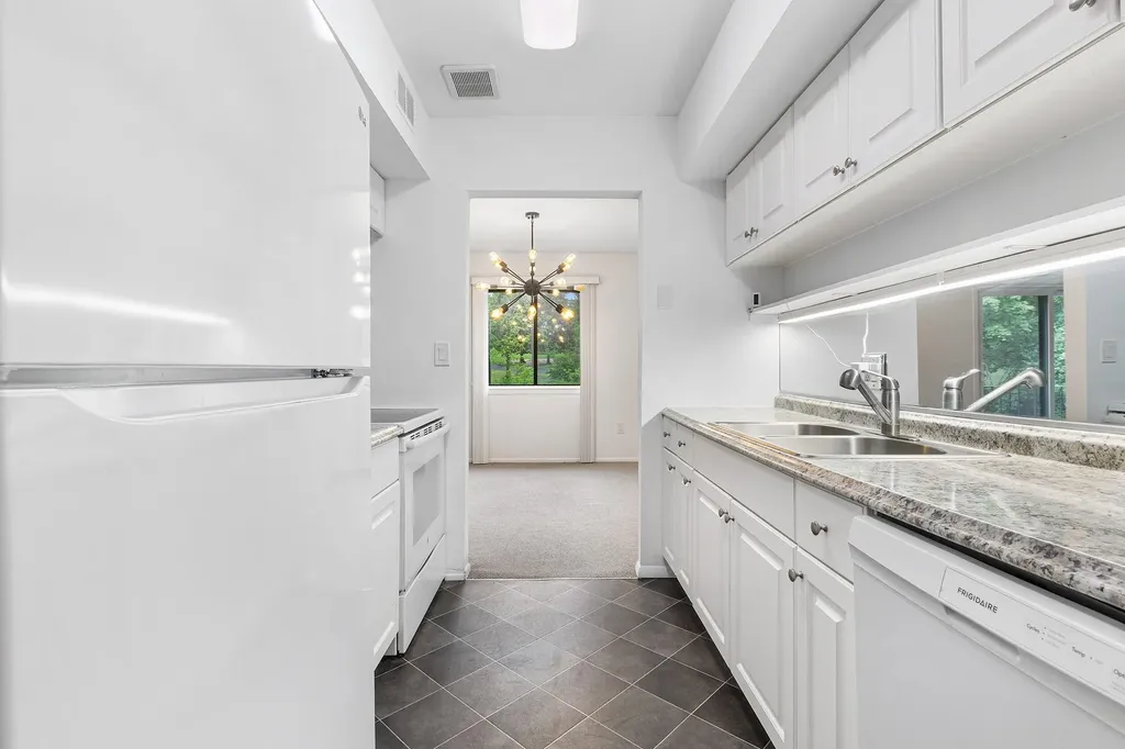 408 Cherry Hill Drive Poughkeepsie NY 12603