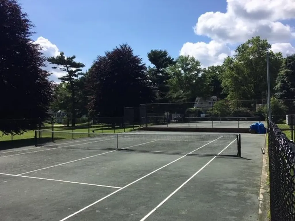 11 Plandome Drive Manhasset NY 11030