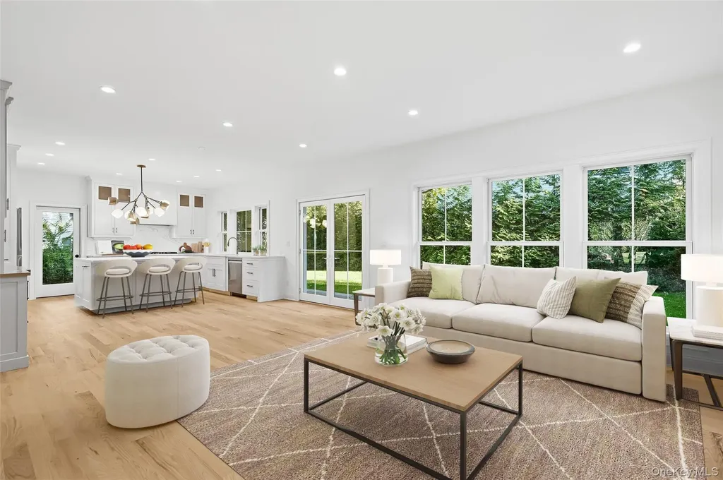 76 Glen Oaks Drive Rye NY 10580