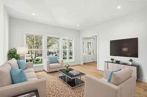 76 Glen Oaks Drive Rye NY 10580