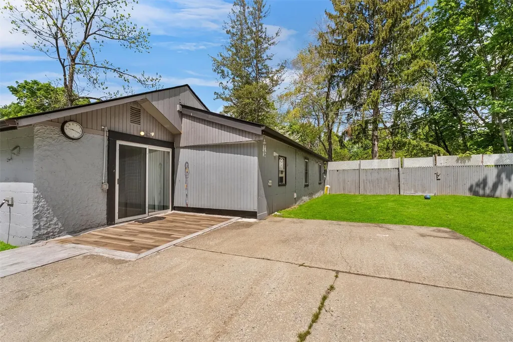 1 Davis Road Poughkeepsie NY 12603