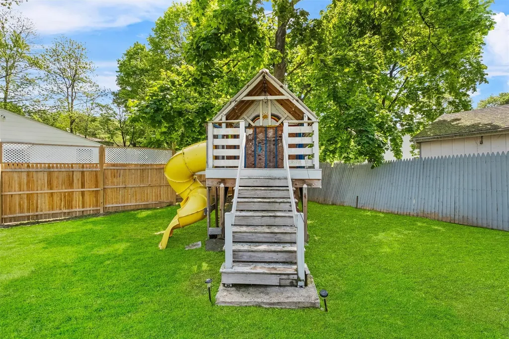 1 Davis Road Poughkeepsie NY 12603