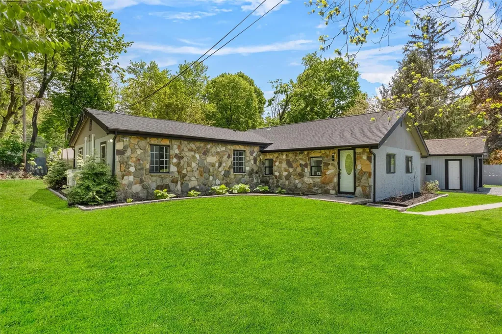 1 Davis Road Poughkeepsie NY 12603
