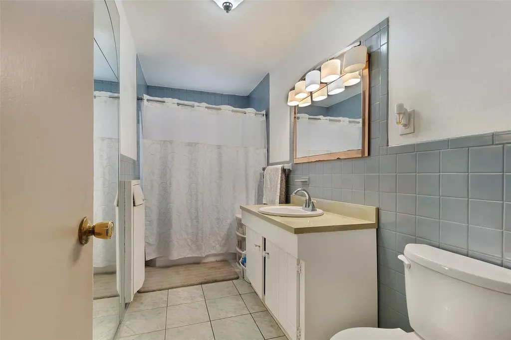 1257 E 87th Street Brooklyn NY 11236