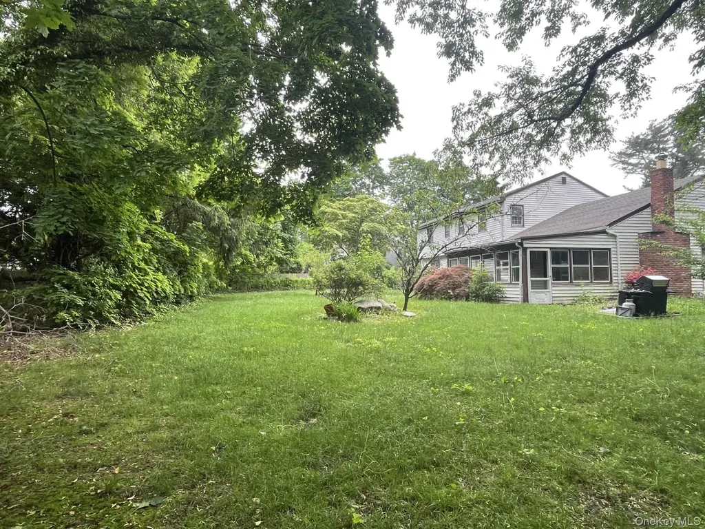 8 Bay Place Huntington NY 11743