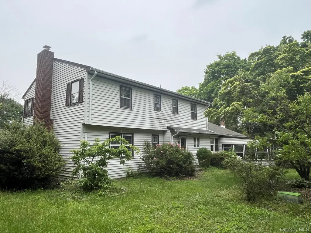 8 Bay Place Huntington NY 11743