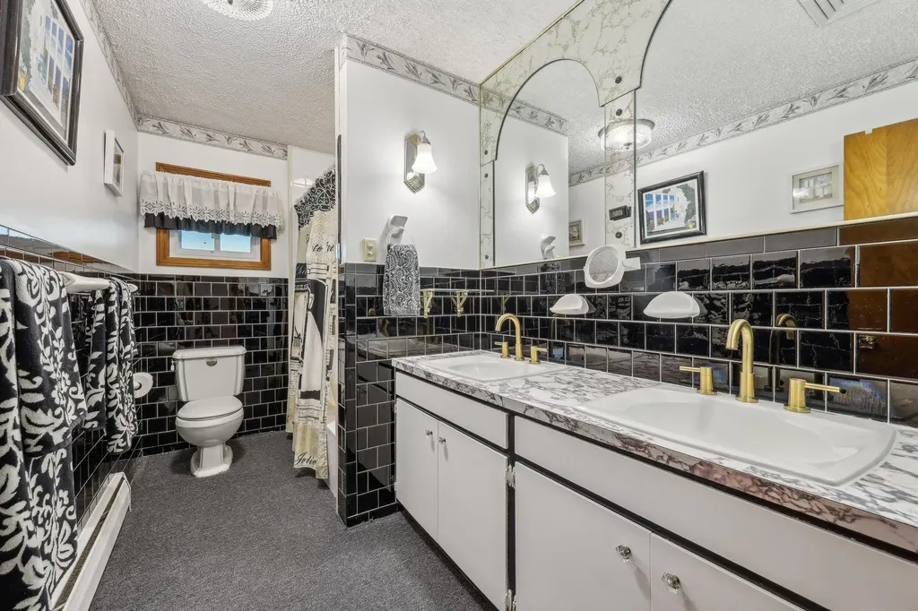 57 Edgewood Drive Central Valley NY 10917