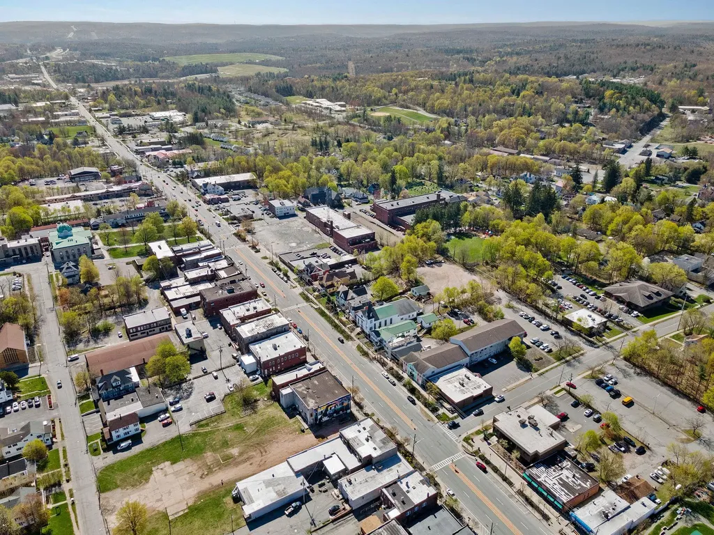 456 Broadway Monticello NY 12701