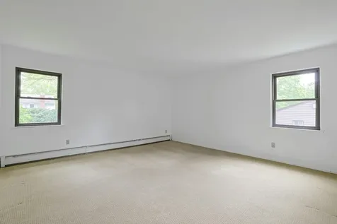 16 Quincy Lane White Plains NY 10605