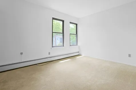 16 Quincy Lane White Plains NY 10605
