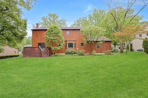 16 Quincy Lane White Plains NY 10605