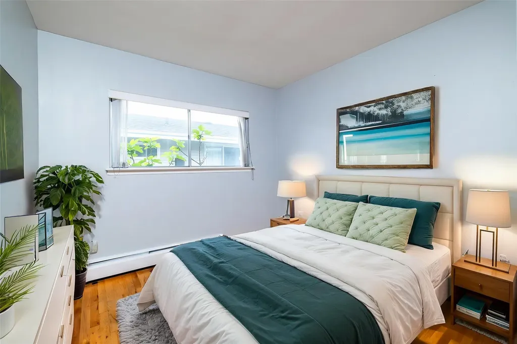 34 E Bedell Street Freeport NY 11520