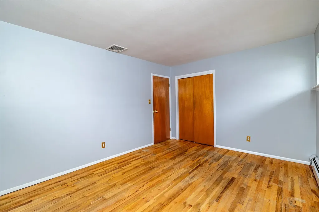 34 E Bedell Street Freeport NY 11520