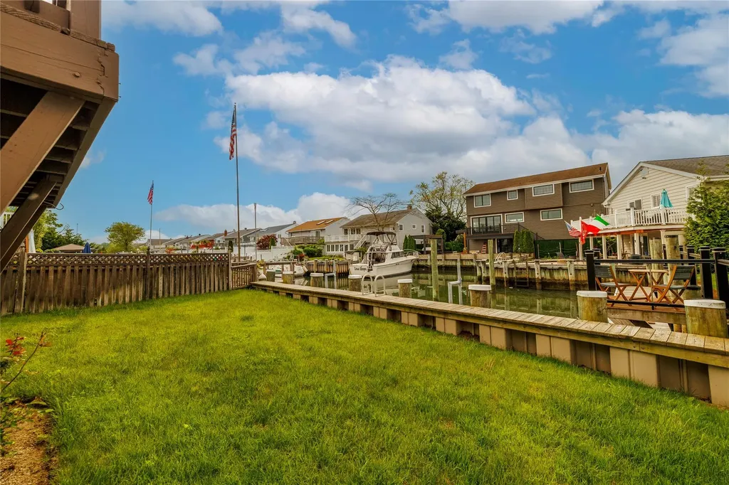 34 E Bedell Street Freeport NY 11520