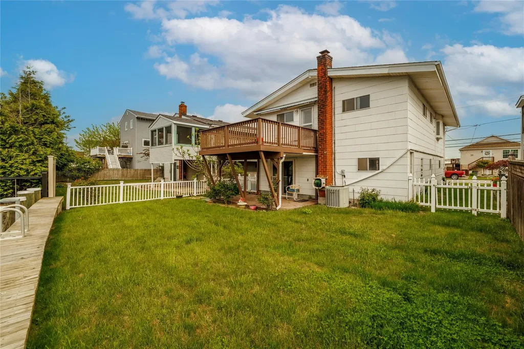34 E Bedell Street Freeport NY 11520